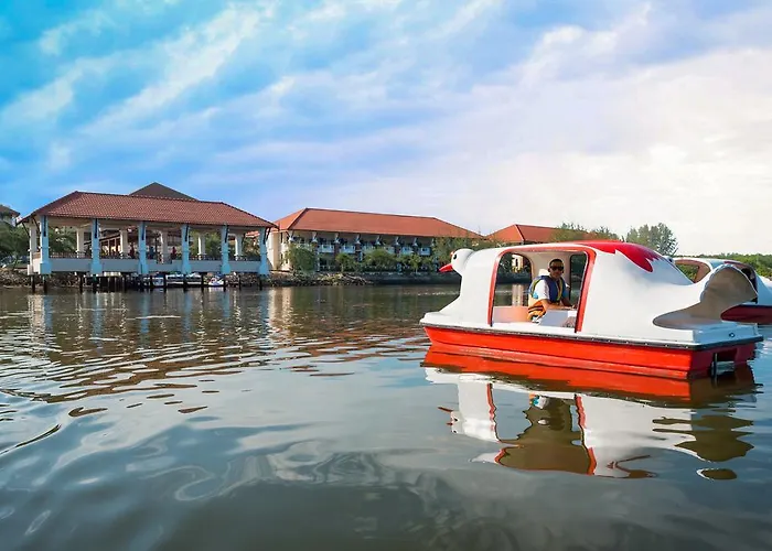 Tok Aman Bali Beach Resort @ Beachfront